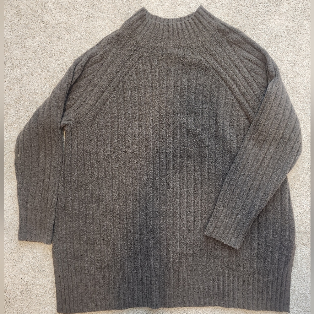Ash Brown Ribbed Sweater